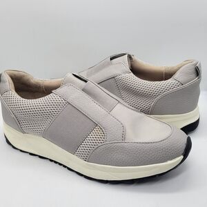 Naturalizer Women's Nima Oxford Sneaker Icy Gray Size 8M Flats Comfort Stretchy